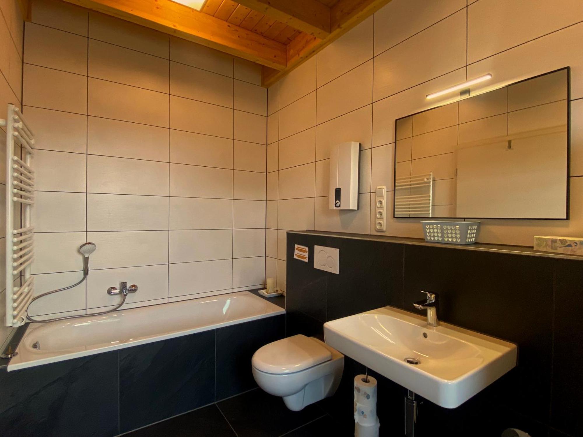 Ferienwohnung Am Weiher Kategorie 1 Nideggen Exterior photo