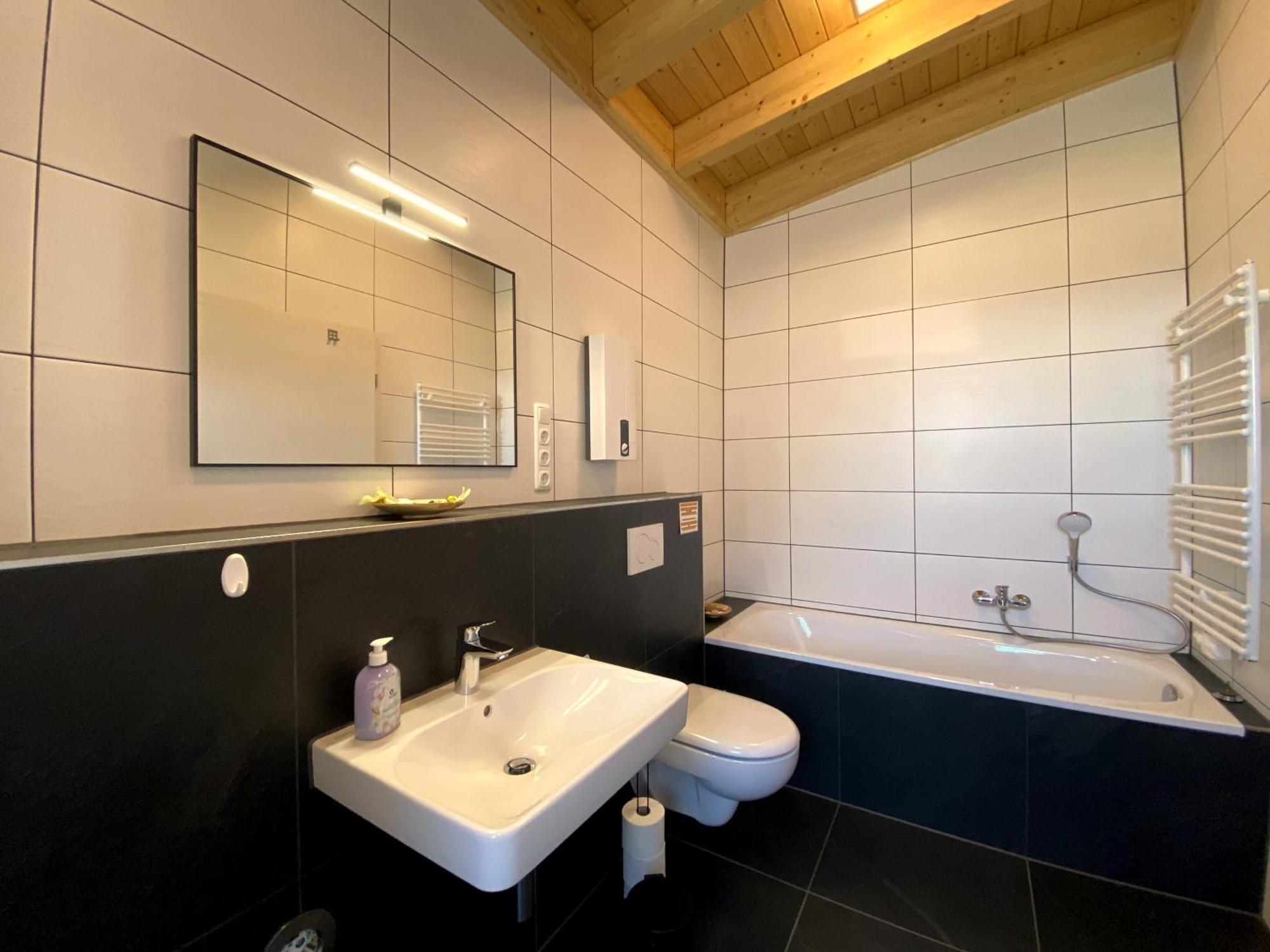 Ferienwohnung Am Weiher Kategorie 1 Nideggen Exterior photo